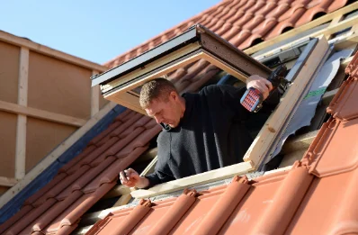 Pose de fenêtres de toit Velux à Reyssouze